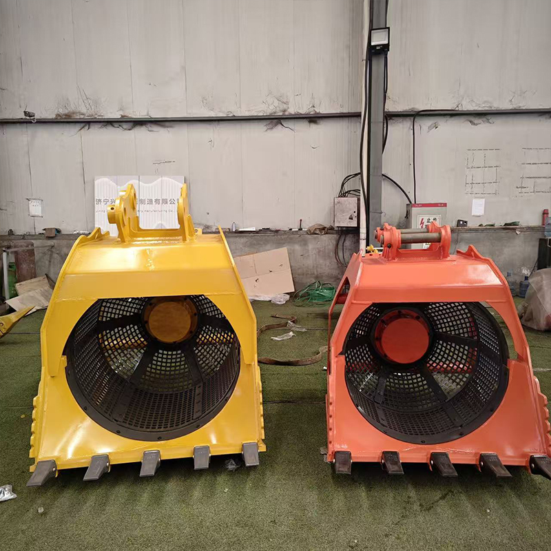 Why Choose Excavator Rotary Screening Buckets for On-Site Material Screening?