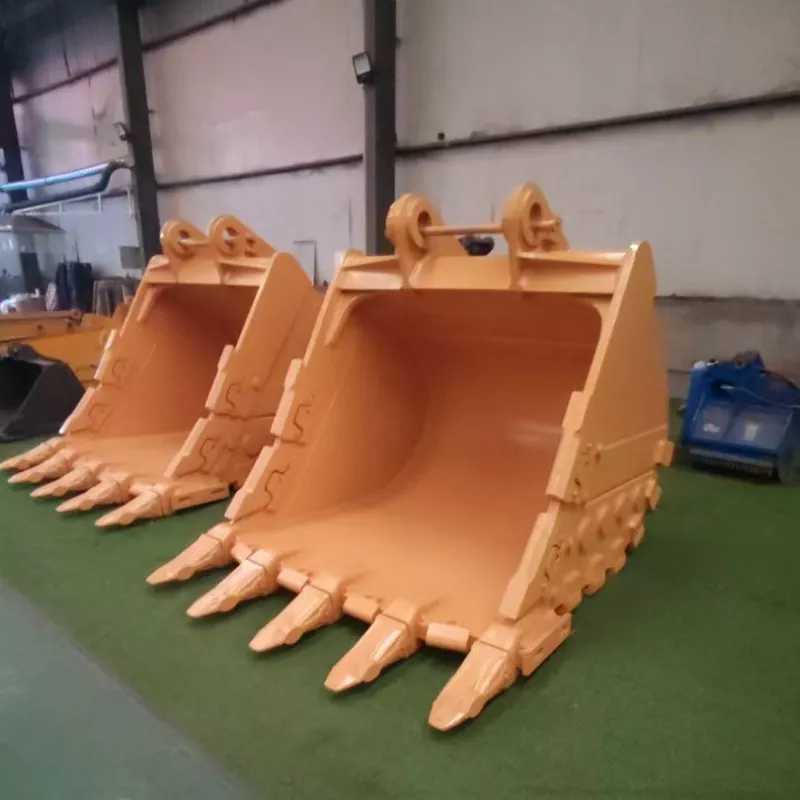 Reinforced Rock Bucket for Ore Mining